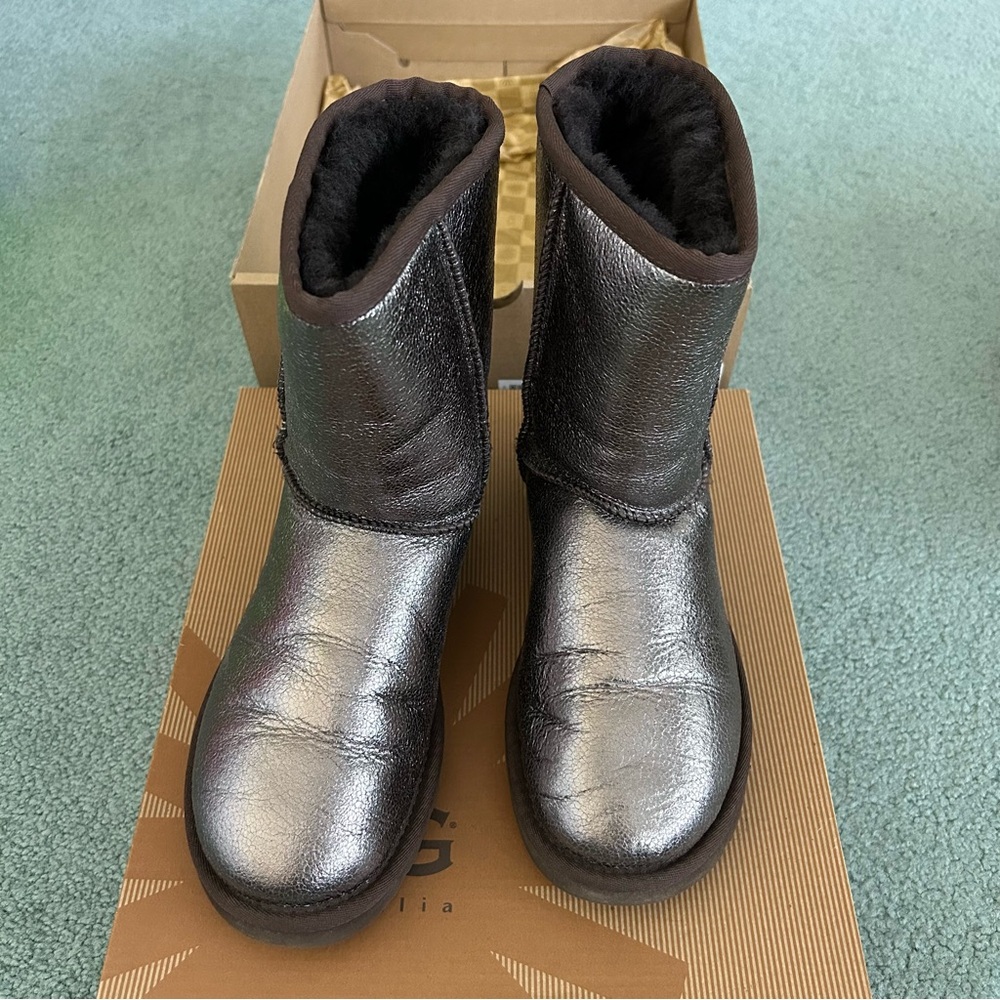 UGG Metallic Silver Short Shearling Boots Size 5